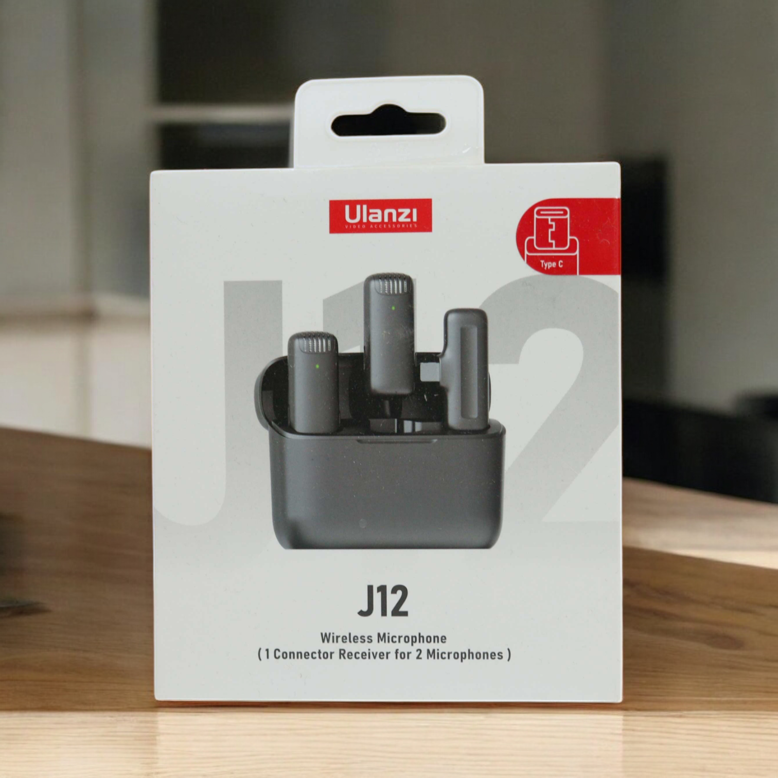 Ulanzi-J12-dual-wireless-microphone-4.png